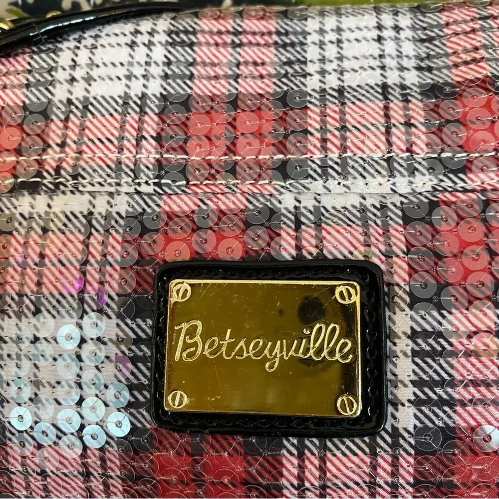 Y2K Betsey Johnson x Betseyville Black/ Red Plaid Tartan Sequined Clutch Purse - Picture 8 of 14